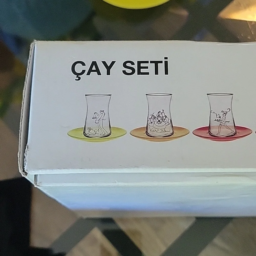 Teacup Set by Cartoonist Behiç Ak 5 Glasses Turkish Narrow  6 Saucers
